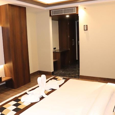 Hotel Grand Geeta Μπιαβάρ Εξωτερικό φωτογραφία