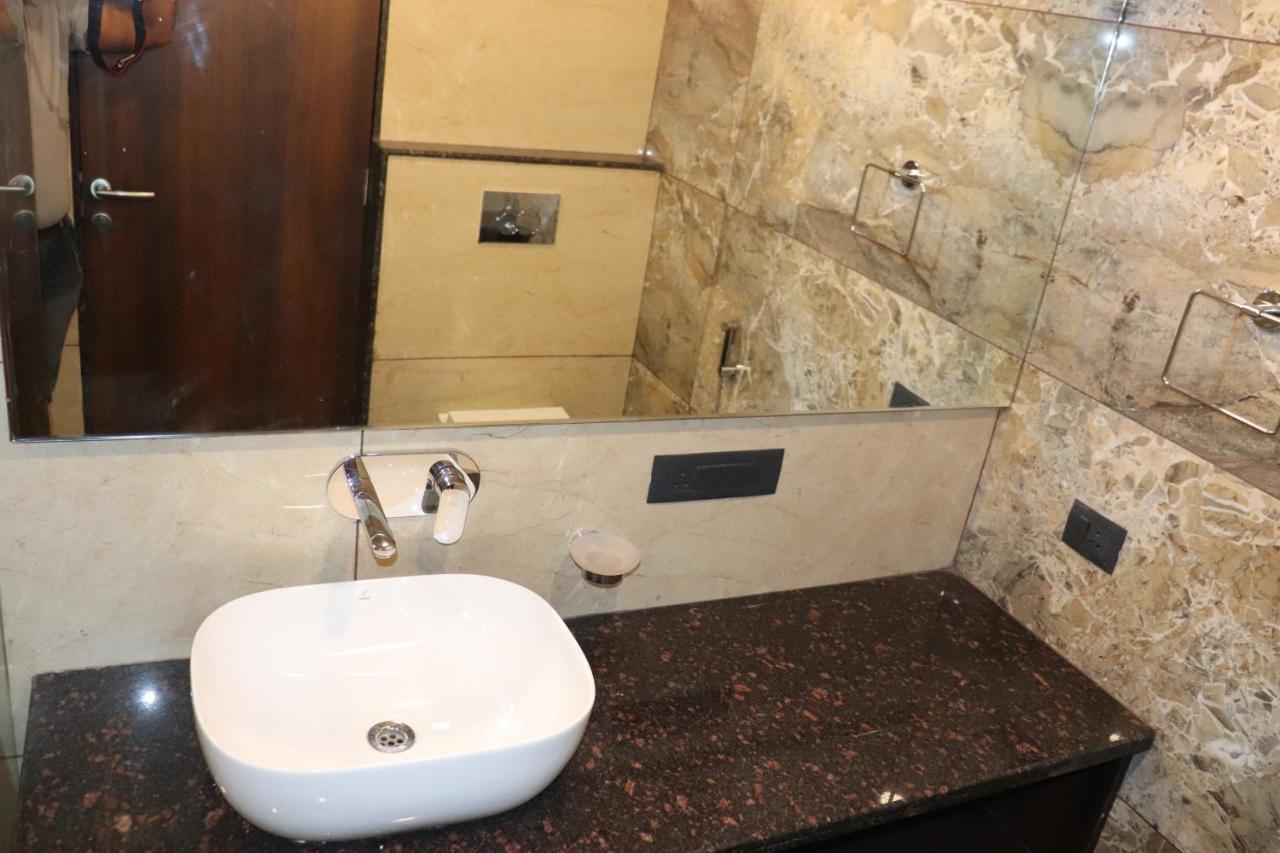 Hotel Grand Geeta Μπιαβάρ Εξωτερικό φωτογραφία