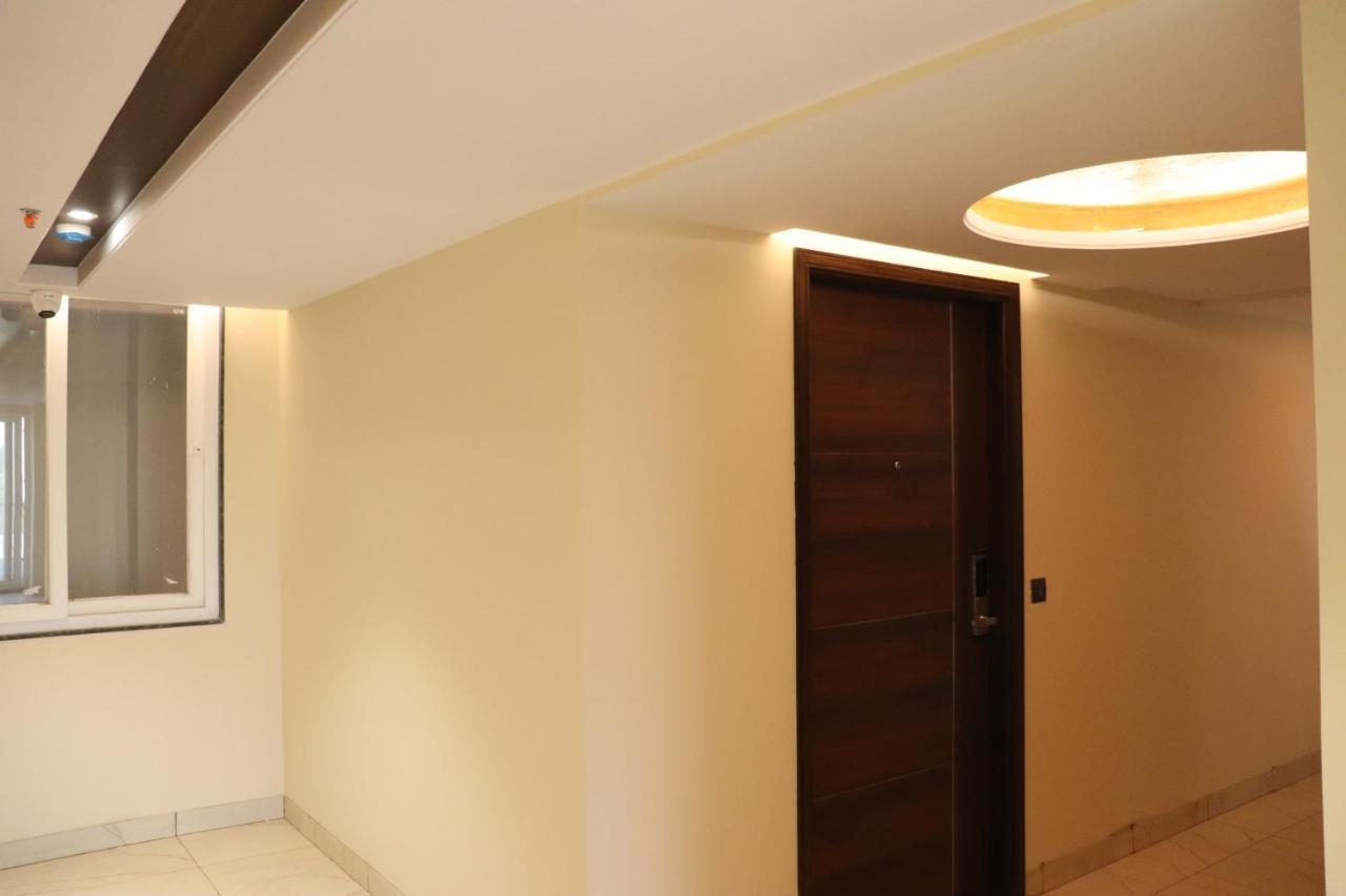 Hotel Grand Geeta Μπιαβάρ Εξωτερικό φωτογραφία