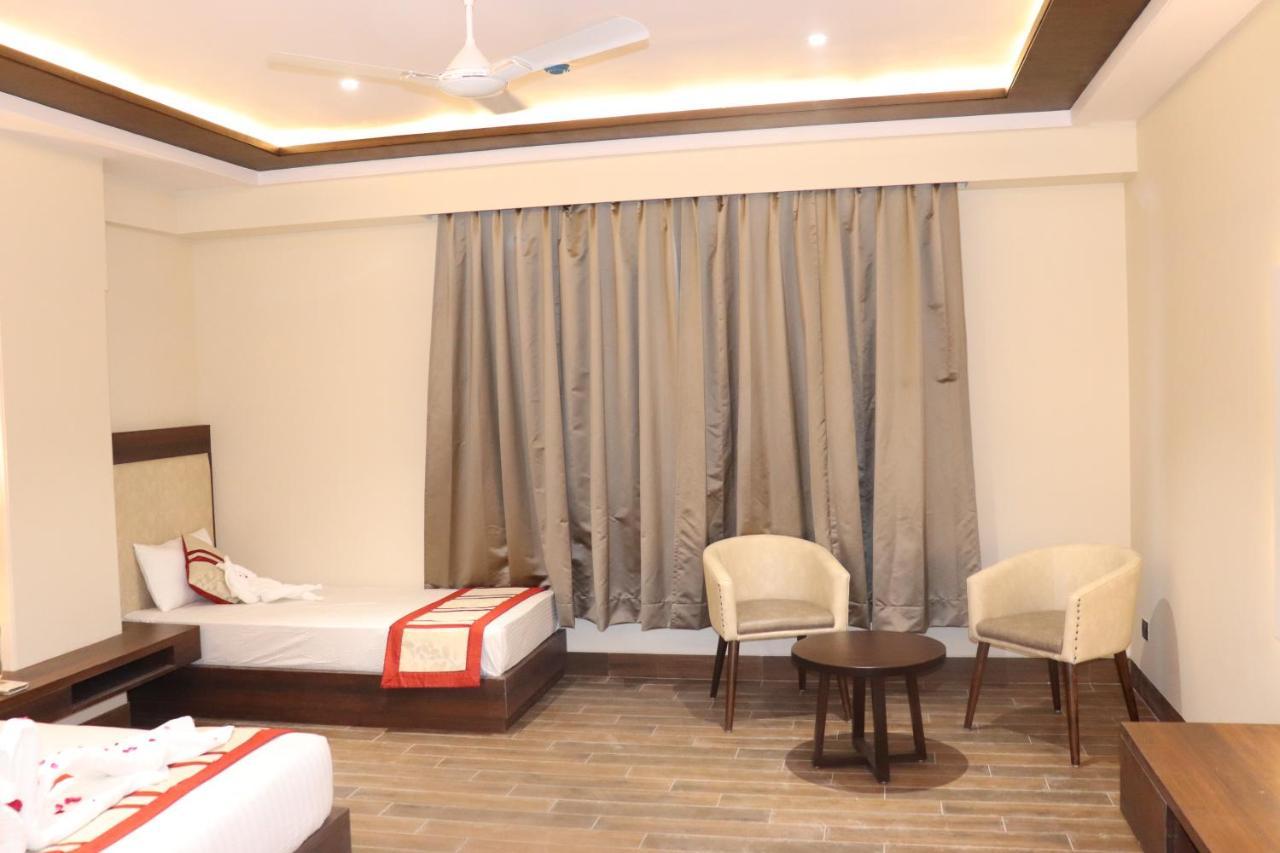 Hotel Grand Geeta Μπιαβάρ Εξωτερικό φωτογραφία